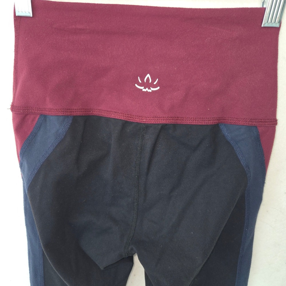 Beyond Yoga Leggings Womens XS Burgundy Black Colorblock High Waisted SP3401 - Picture 3 of 10